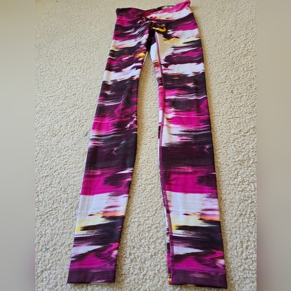 Lululemon Speed Tight IV Full-On Luxtreme Pigment Wind Berry Rumble Multi Size 4 - Picture 4 of 10